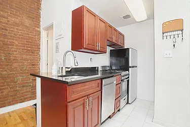 Rented by Living New York