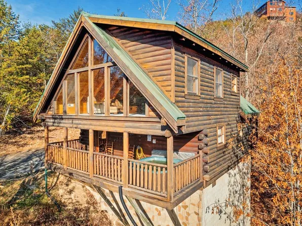 1755 Bassett Way, Sevierville, TN 37876