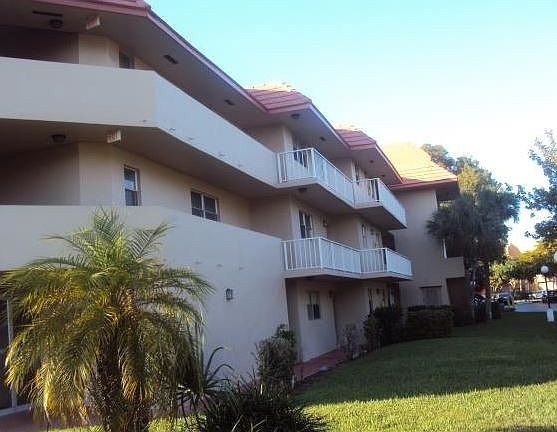 4th image of 2850 Forest Hills Blvd APT 102