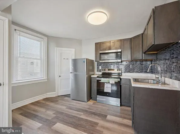 1733 67th Ave, Philadelphia, PA 19126