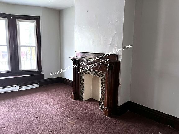 4th image of 536 Glenwood Ave Unit 1