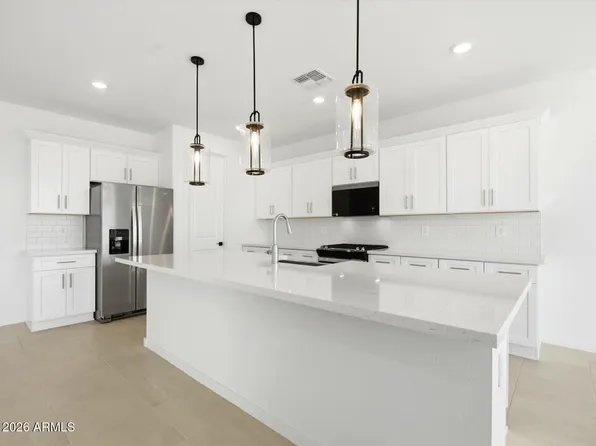 7861 W BRYCE Lane, Glendale, AZ 85303