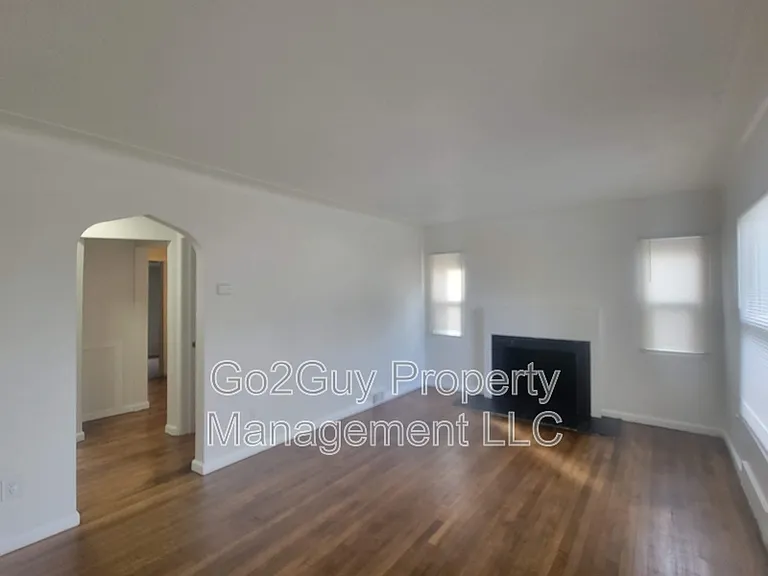 18934 Asbury Park — Photo 4