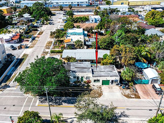 4th image of 501 Pilgrim Road