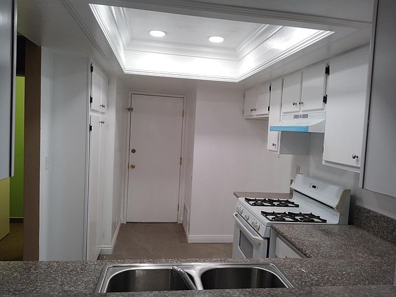 View From Dinning Room Into The Kitchen