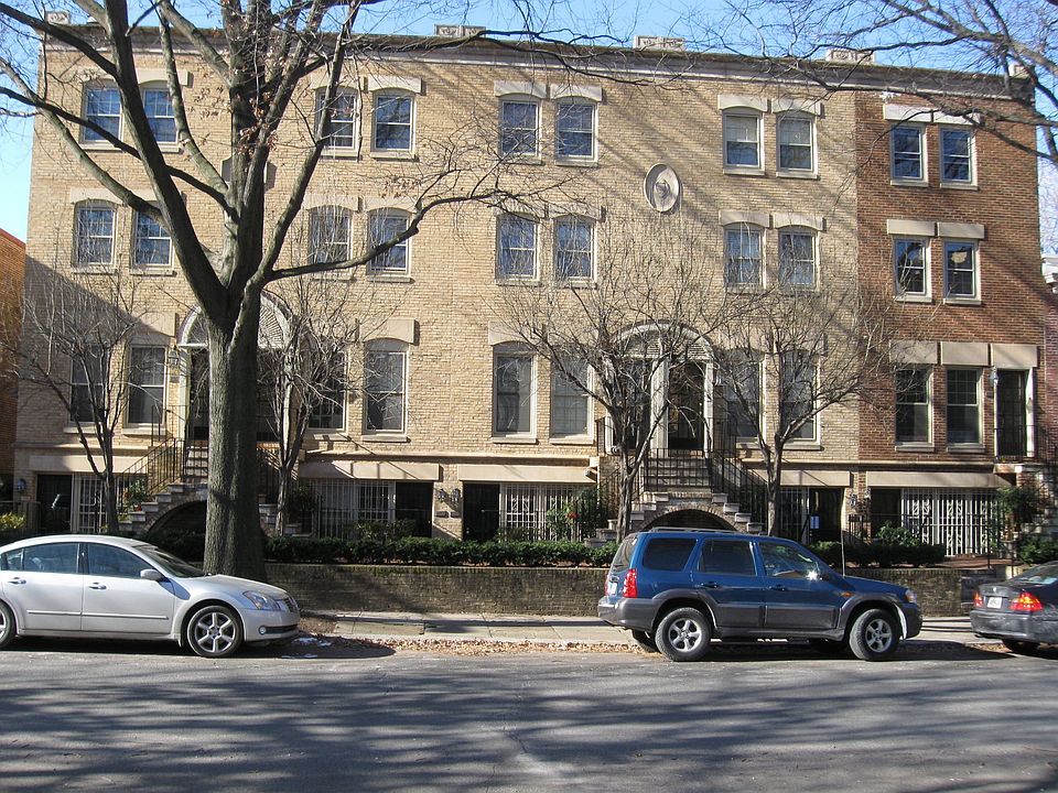 Front of 3 story condo