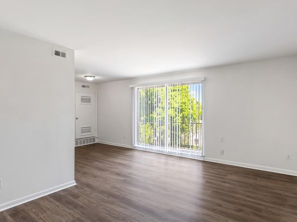 5120 Astor Pl SE #J9ff4a3tr