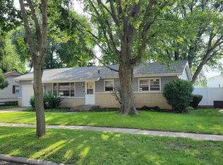 7713 Buffalo Grove Rd, Loves Park, IL 61111