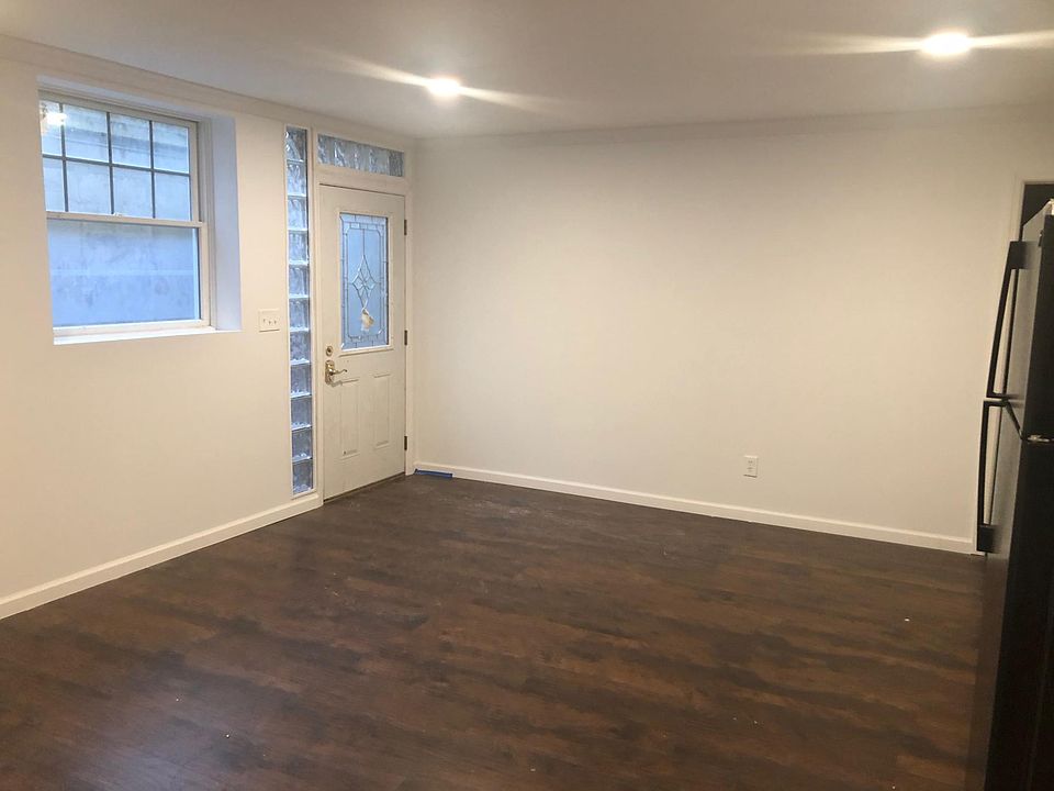 1st image of 64 Teddy Ct