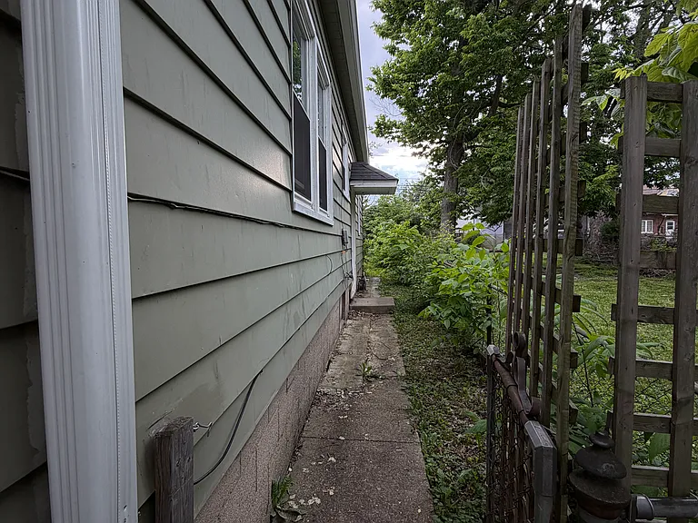 1226 Saint Paul St #1226 — Photo 23