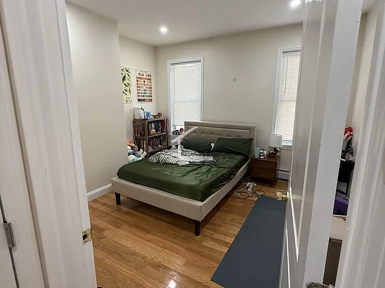 43 Cameron St #1 — Photo 6