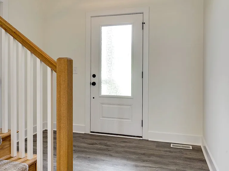 420 Stonemeadow Rd — Photo 7