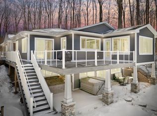 4006 E Duck Lake Rd, Grawn, MI 49637