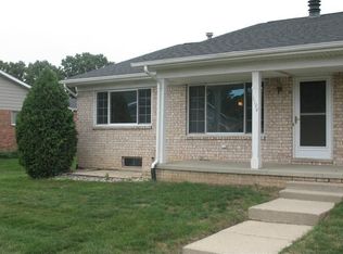 1194 Normandy Terrace Dr, Flint, MI 48532