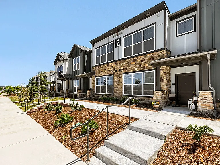 Exterior | Ara Townhomes & Flats