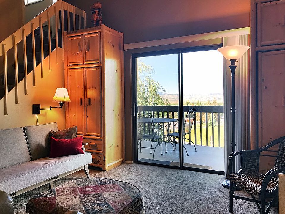 2nd image of 2025 Canyons Resort Dr APT X8