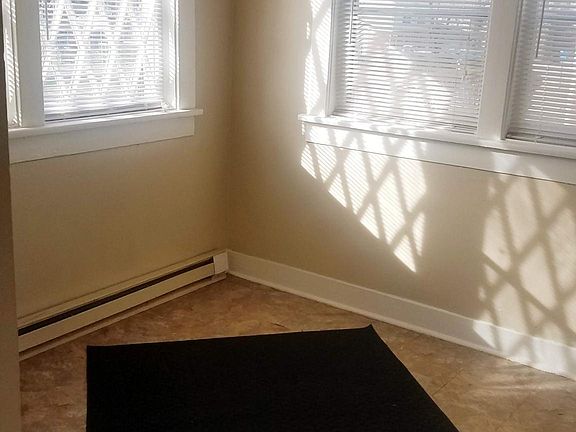 Separate dining room