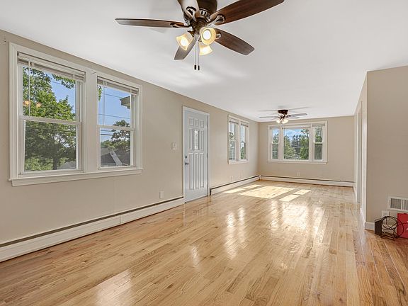 3rd image of 234 South St #1