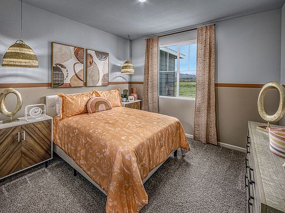 NCA_TheHideaway_ClassicsPlan5_Bedroom3_1412ValleyOakDrive_Model