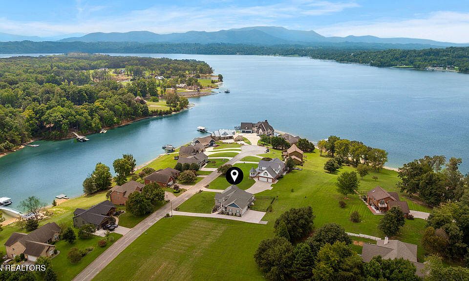 1st image of 367 Back 9 Dr
