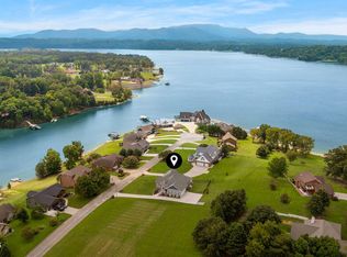 367 Back 9 Dr, White Pine, TN 37890