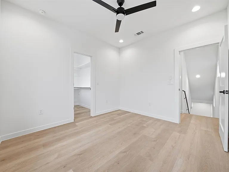 2212 Yellow Jacket Ln #1 — Photo 15