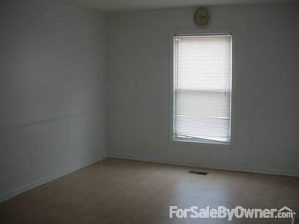 5th image of 114 Brainerd Ave