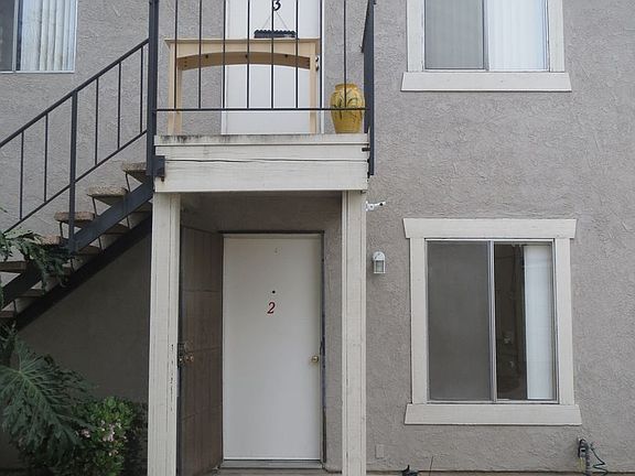 3rd image of 2380 Orange Ave #3