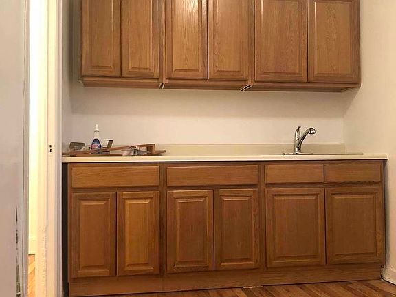 5th image of 28-23 42nd St #D1