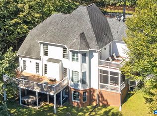 2370 Walnut Ridge Ln, Charlottesville, VA 22911