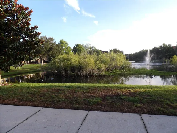 8098 Moonstone Dr #17-203, Sarasota, FL 34233