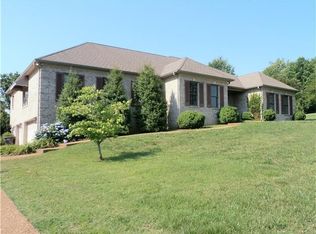 3023 General Forrest Dr, Columbia, TN 38401