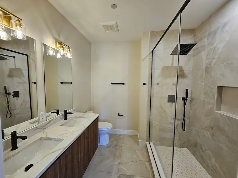3043 W Irving Park Rd #306 — Photo 9