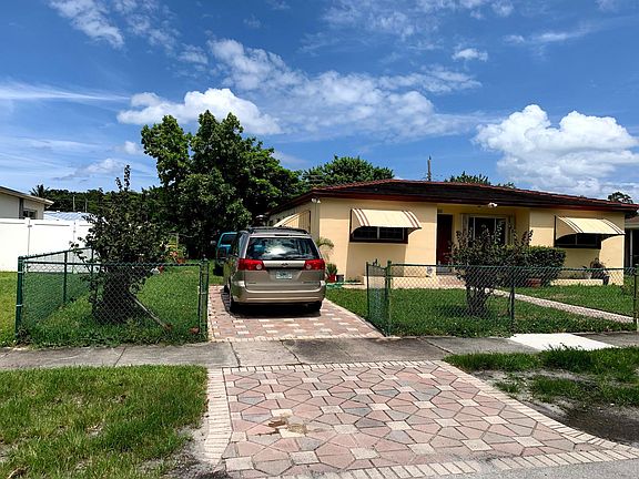 3rd image of 17315 NE 11th Ct