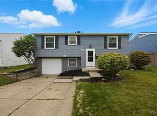 104 W Cherbourg Dr, Buffalo, NY 14227