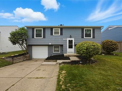104 W Cherbourg Dr, Buffalo, NY, 14227