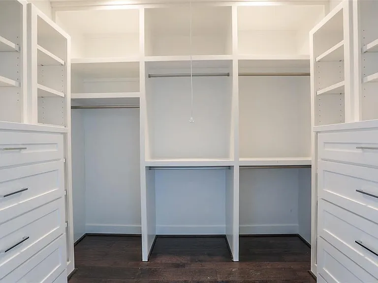 7714 Jacquelyn Oaks Rd — Photo 15