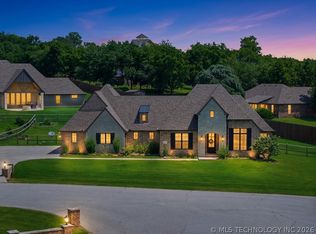 8627 E 104th St N, Owasso, OK 74055