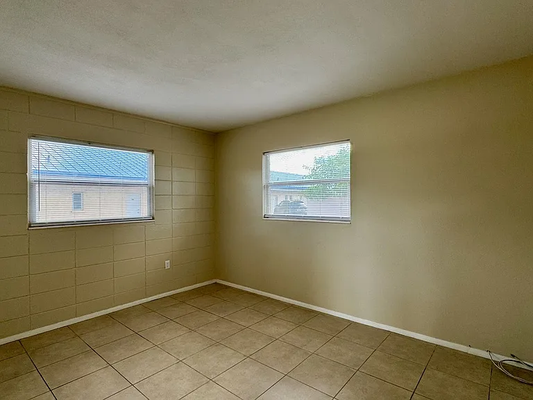 620 Guild Dr — Photo 7