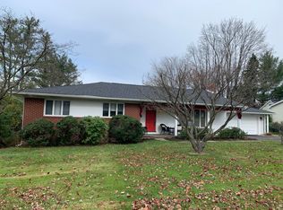 101 Belmont Ave #L-19, Clarks Green, PA 18411