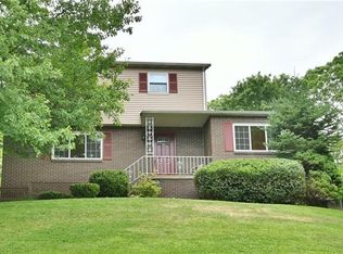 323 Morrow Dr, Pittsburgh, PA 15235