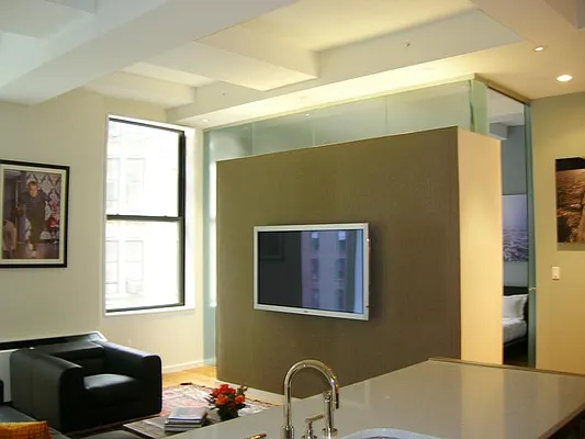 Sold by Sotheby's International Realty | media 8