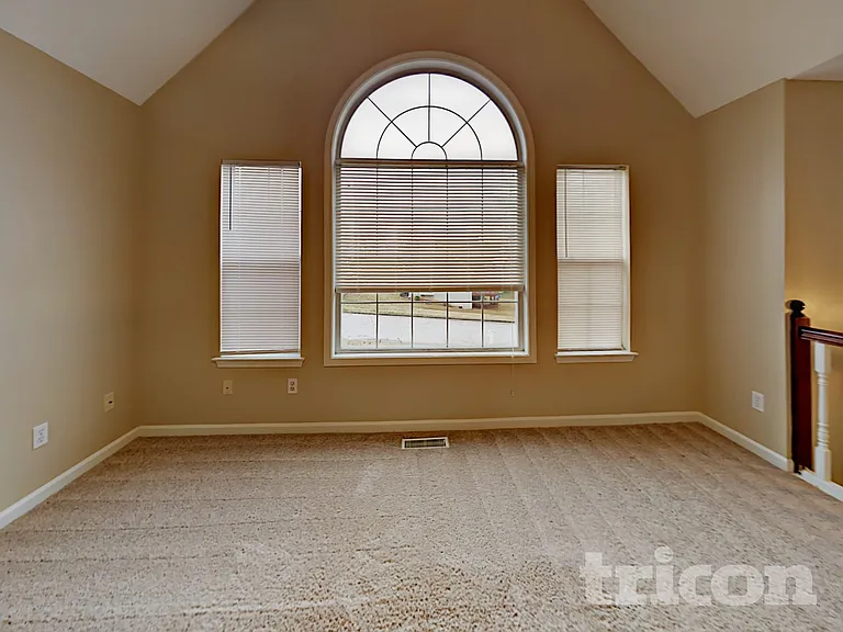 6405 Cardiff Ln — Photo 4