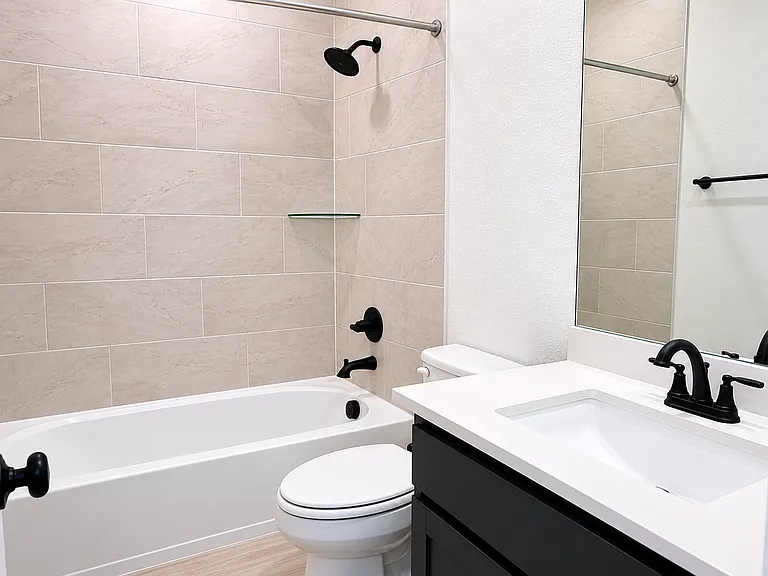 121 Yellowstone Dr — Photo 18