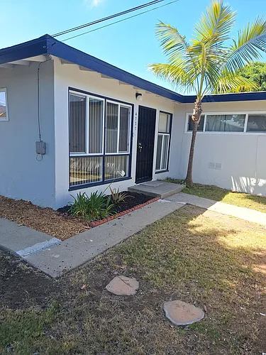4737 Pocahontas Ave Photo 1
