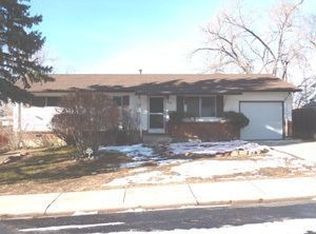 1520 Saratoga Dr, Colorado Springs, CO 80910