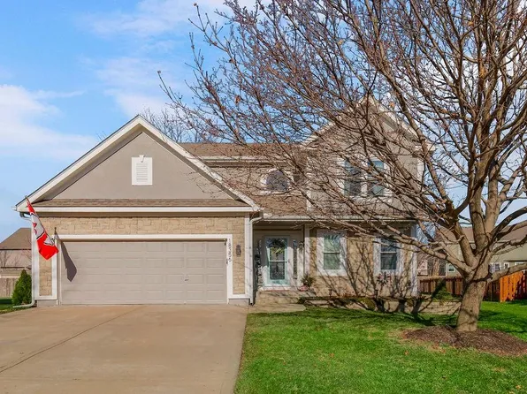 18356 W 157th Pl, Olathe, KS 66062