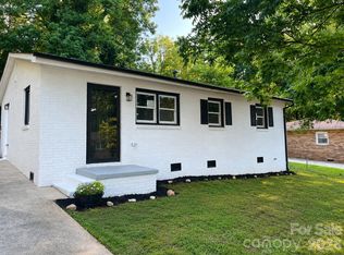 803 Dogwood Dr, Dallas, NC 28034
