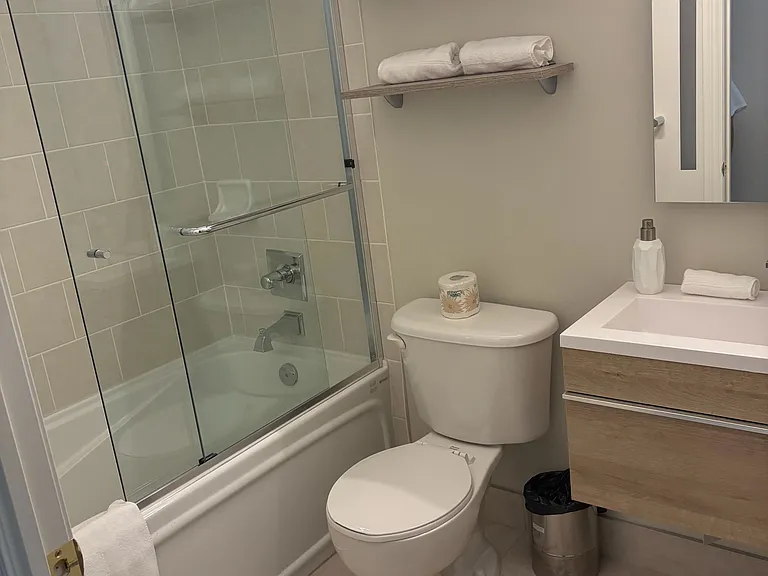 1101 Leslie St #1106 — Photo 31