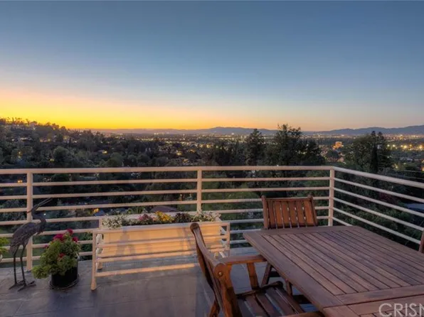 3613 Dixie Canyon Ave, Sherman Oaks, CA 91423